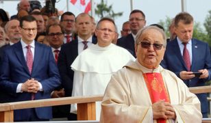 Premier dał "na tacę" Rydzykowi. Strumień pieniędzy płynie do Torunia