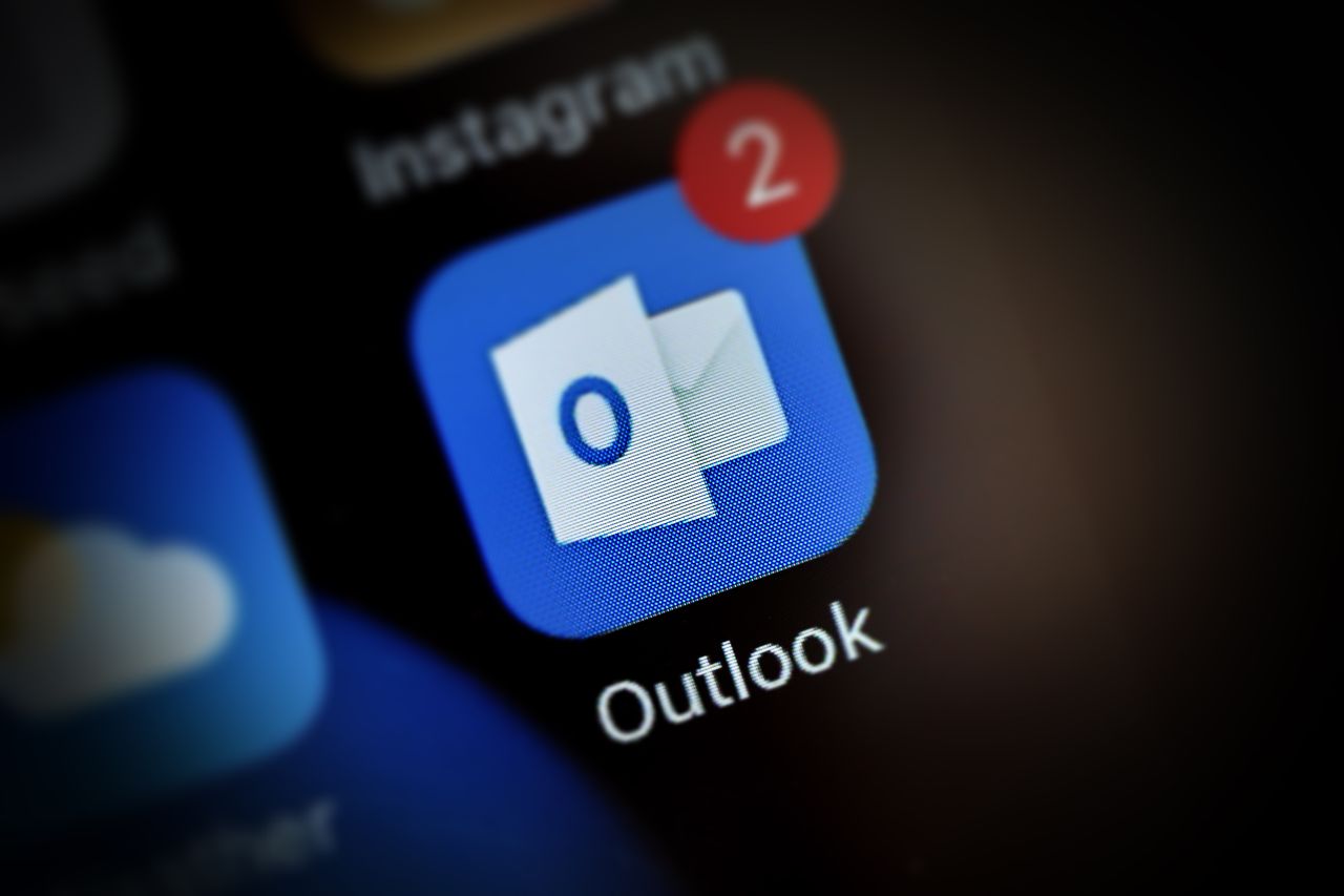 Nowe aktualizacje Windows 10 zepsuły Outlooka