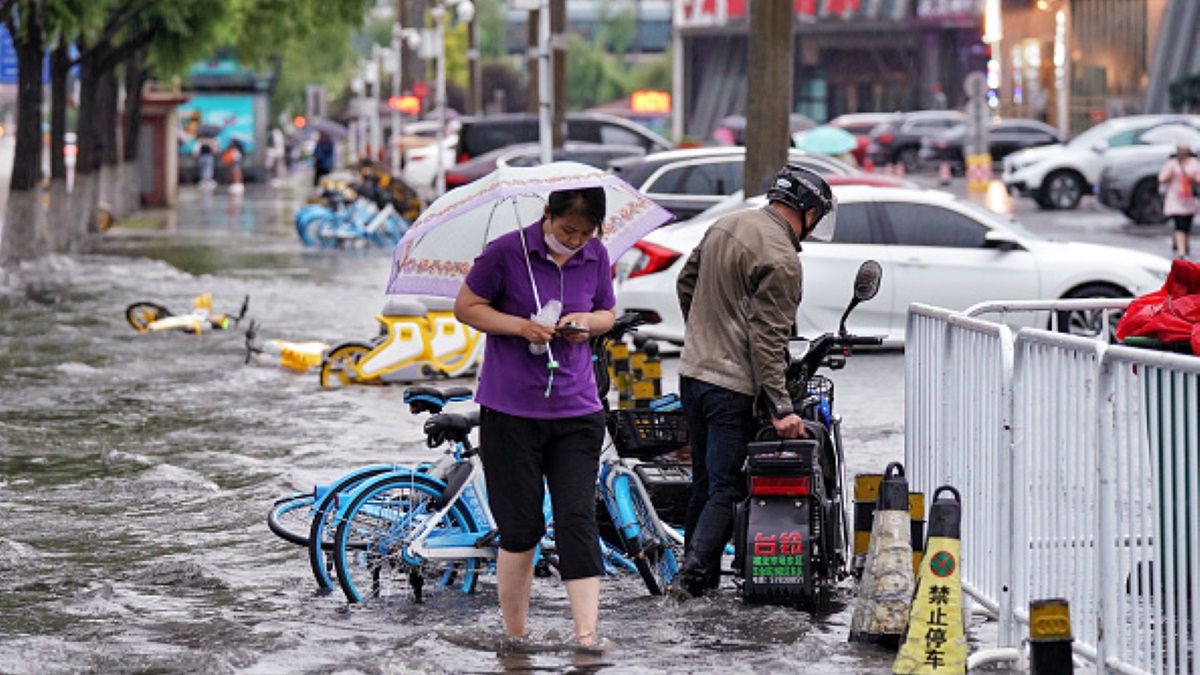 Chińczycy muszą zmagać się z katastrofalnymi skutkami aż trzech klęsk żywiołowych 