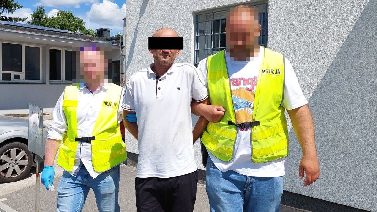 Mężczyzna zatrzymany przez policjantów