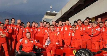 Rossi oficjalnie chce do Ferrari