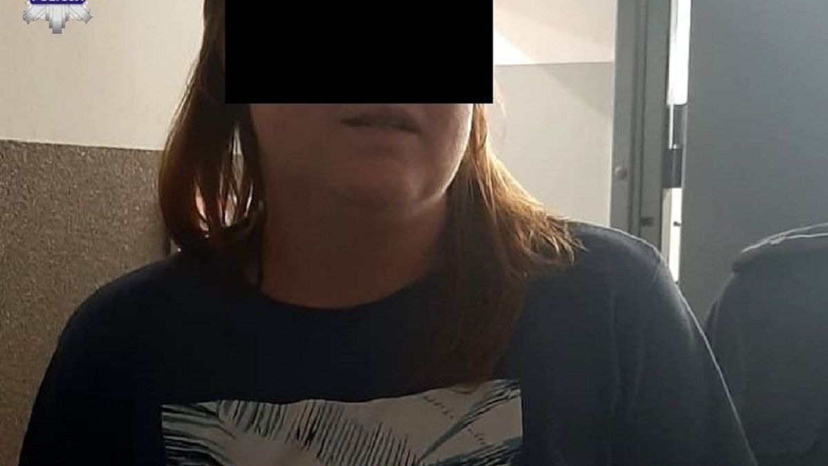 Kobieta została zatrzymana przez policję.
