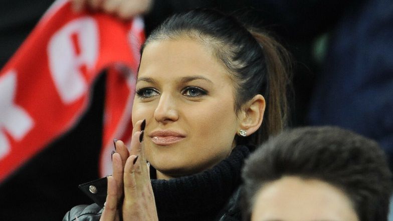 Anna Lewandowska na meczu Polska - Anglia z Klarą