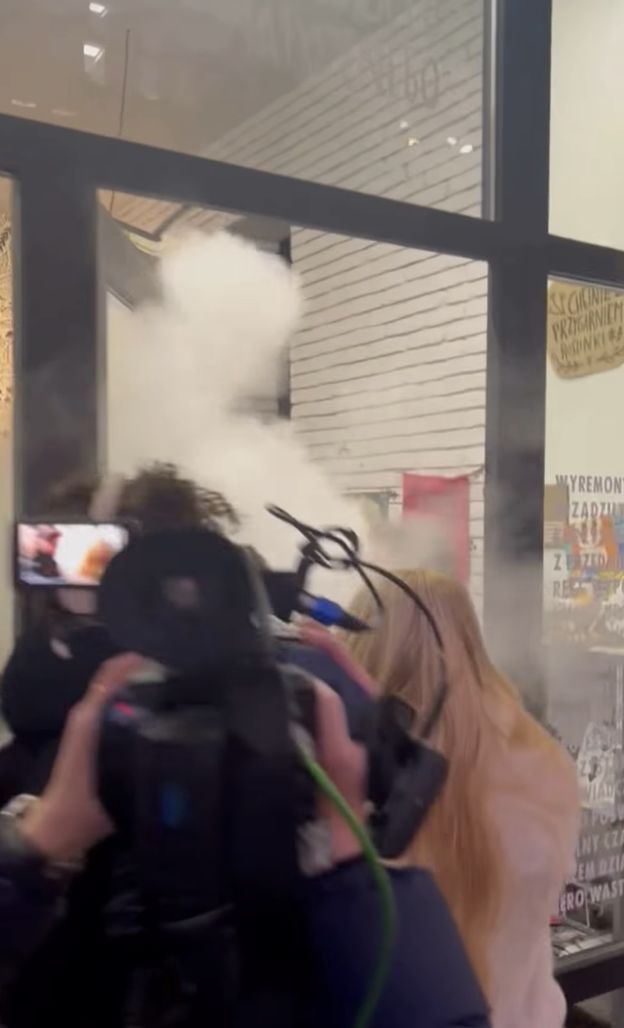 Marianna Schreiber ZAATAKOWAŁA OSTATNIE POKOLENIE gaśnicą! Internauci bezwzględni: "Mogłaś wyrządzić komuś krzywdę"