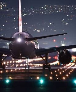 Samolot na ruchliwej ekspresówce. Ludzie przecierali oczy ze zdumienia