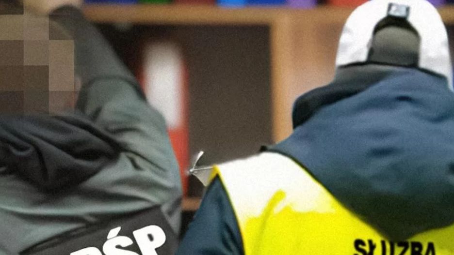 CBŚP i KAS rozbijają gang wyłudzający VAT