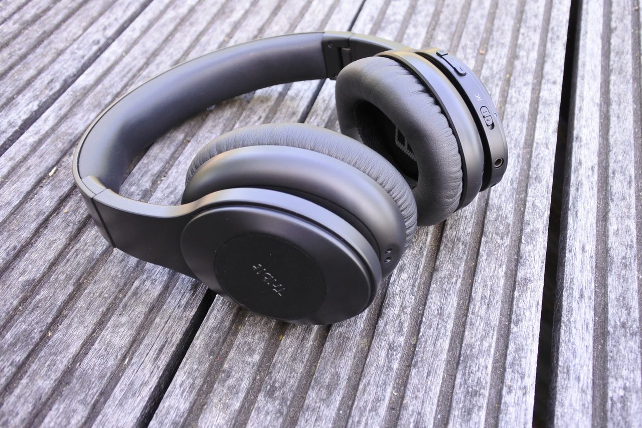 Active Noise Cancelling w słuchawkach Tribit QuietPlus 