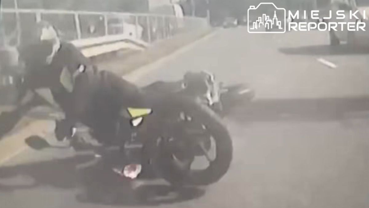 Groźny wypadek motocyklisty na Mokotowie.