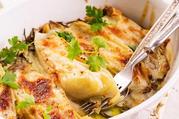 Polacy omijają w sklepie, bo nie wiedzą, jak użyć. Usuwa toksyny i wspiera jelita jak kiszona kapusta