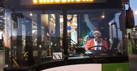 Mikołajkowy trolejbus wyjedzie 6 grudnia na ulice Lublina. Co jeszcze spotka pasażerów tego dnia?