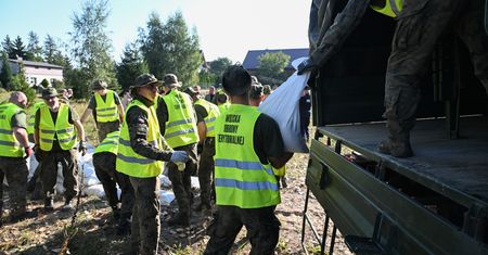 WOT zastąpił obronę cywilną? Jest odpowiedź eksperta