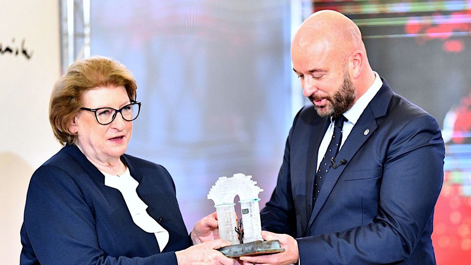 Wrocław. Hanna Suchocka laureatką Nagrody Jana Nowaka-Jeziorańskiego. "Musimy myśleć wspólnotowo"