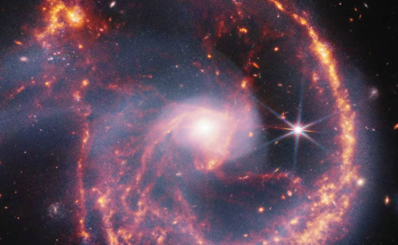 James Webb telescope captures stunning resolution of Arp 107 collision