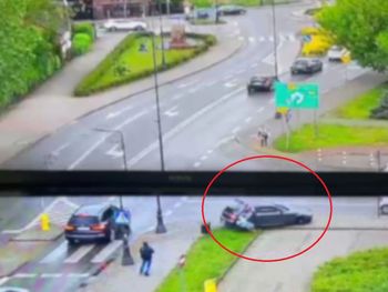 Konstancin-Jeziorna: Pijany kierowca BMW wpadł w poślizg. Wjechał w pieszych