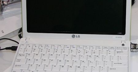 LG X120 - netbook z HSPA