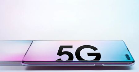 Samsung Galaxy S10 5G - wielki i niezwykle mocny, ale u nas niedostępny