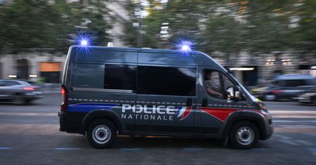 Audi na polskich blachach. Znamy narodowość sprawcy wypadku w Paryżu