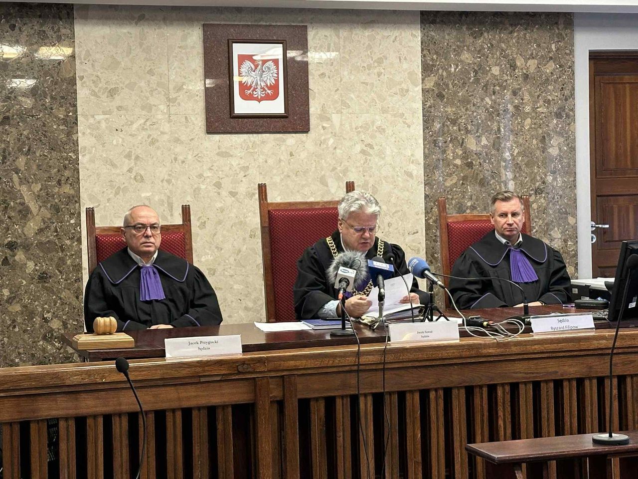 Suwałki: Tragiczny wypadek pod Augustowem. Sąd obniżył karę Krzysztofowi O. z 15 do 12 lat pozbawienia wolności