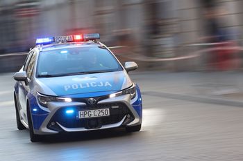 Nastolatek wypadł z balkonu internatu. Następnego dnia znaleźli ciało 17-latki