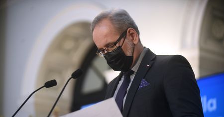 Idą nowe obostrzenia? Decyzja zapadnie na dniach, wiemy co planuje rząd