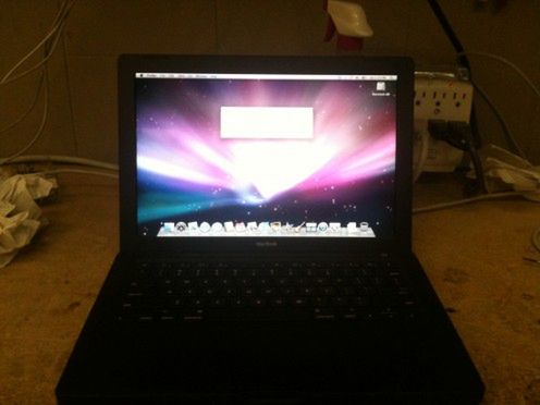 Krótka historia MacBooka, którego przejechał samochód 4