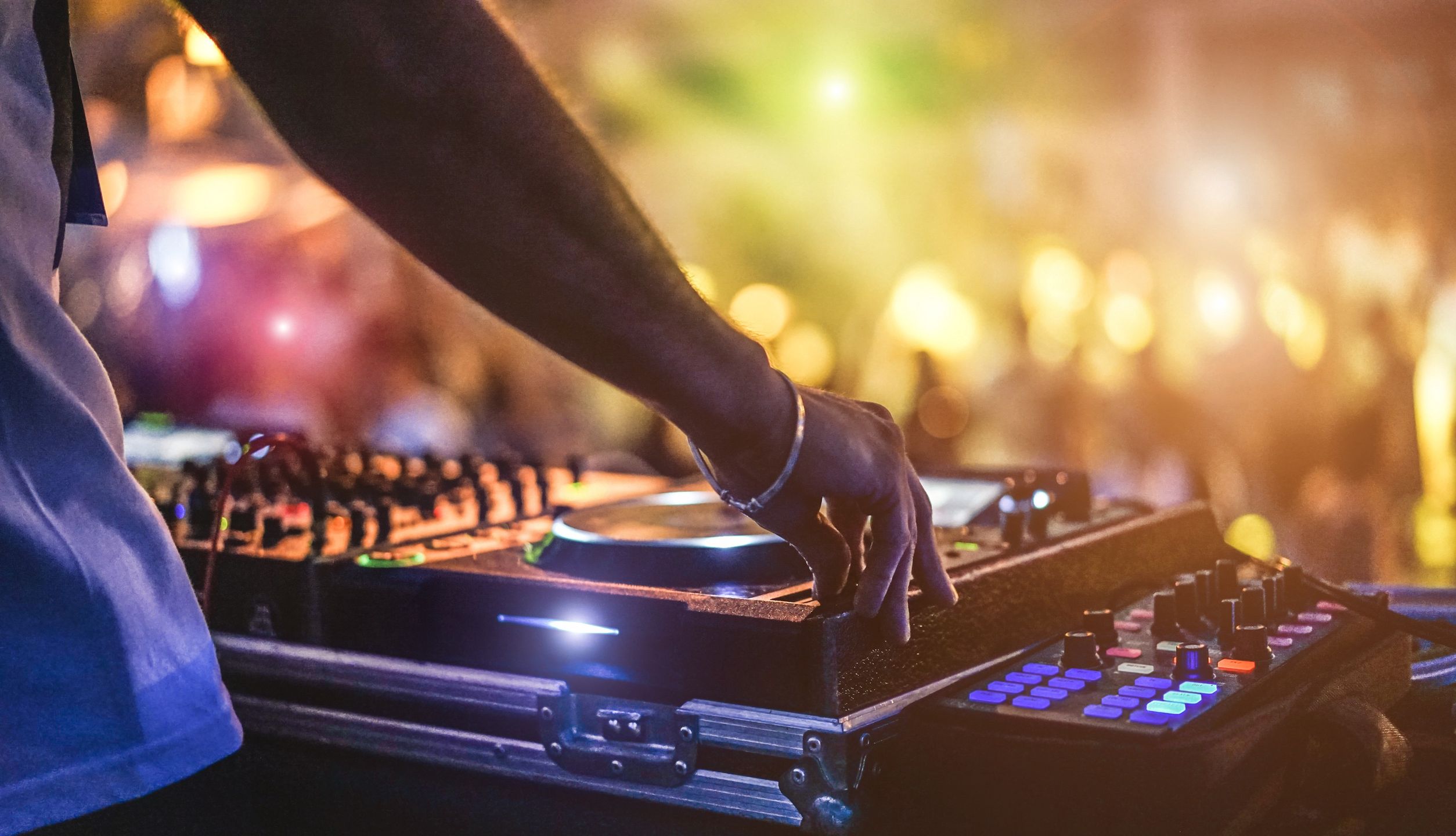 Noc Dj-ów