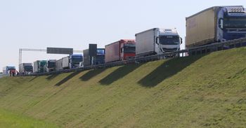 Drogowcy naprawiają A4: zajęli cały pas jezdni. Utrudnienia potrwają kilka godzin
