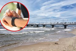 Molo w Kołobrzegu przeżywa oblężenie. Turyści czekają na właściwy moment