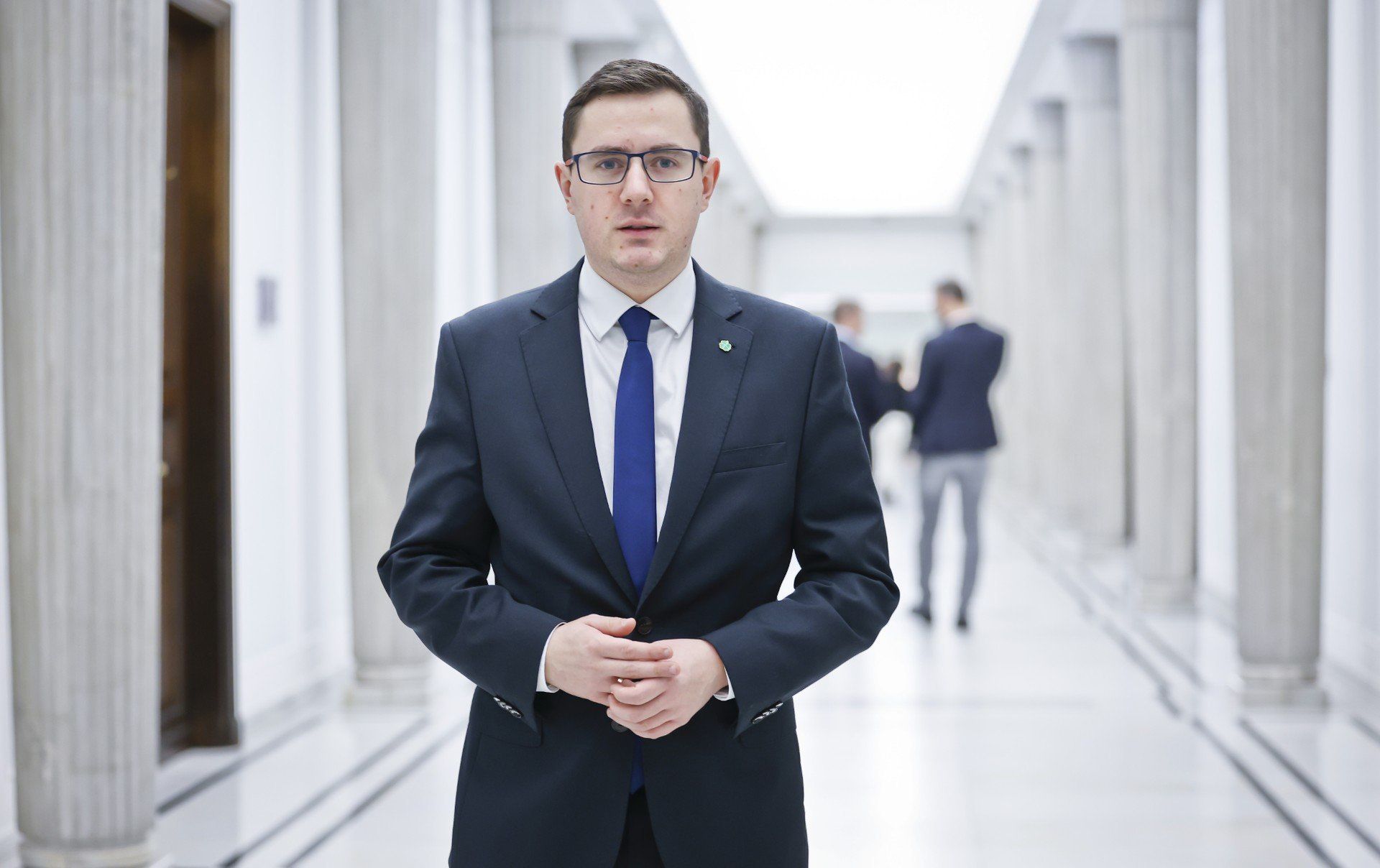 Pytany w ostatnich dniach o ponownie zamrożenie cen ciepła Motyka odpowiedział, że resort energii &#34;pracuje nad rozwiązaniem&#34;. Zadeklarował takie zaplanowanie rozwiązań, aby podwyżek cen nie było.