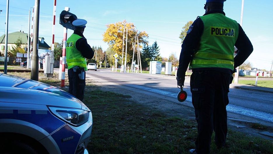 Kontrola na przejeździe kolejowym