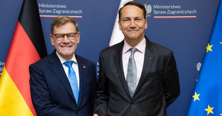 Niemieccy ministrowie w Warszawie. Sygnał powagi wobec Polski?