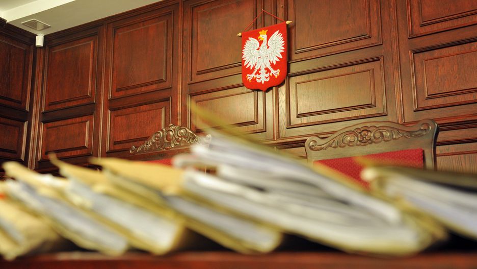 Oblał znajomego rozpuszczalnikiem i podpalił. Ruszył proces