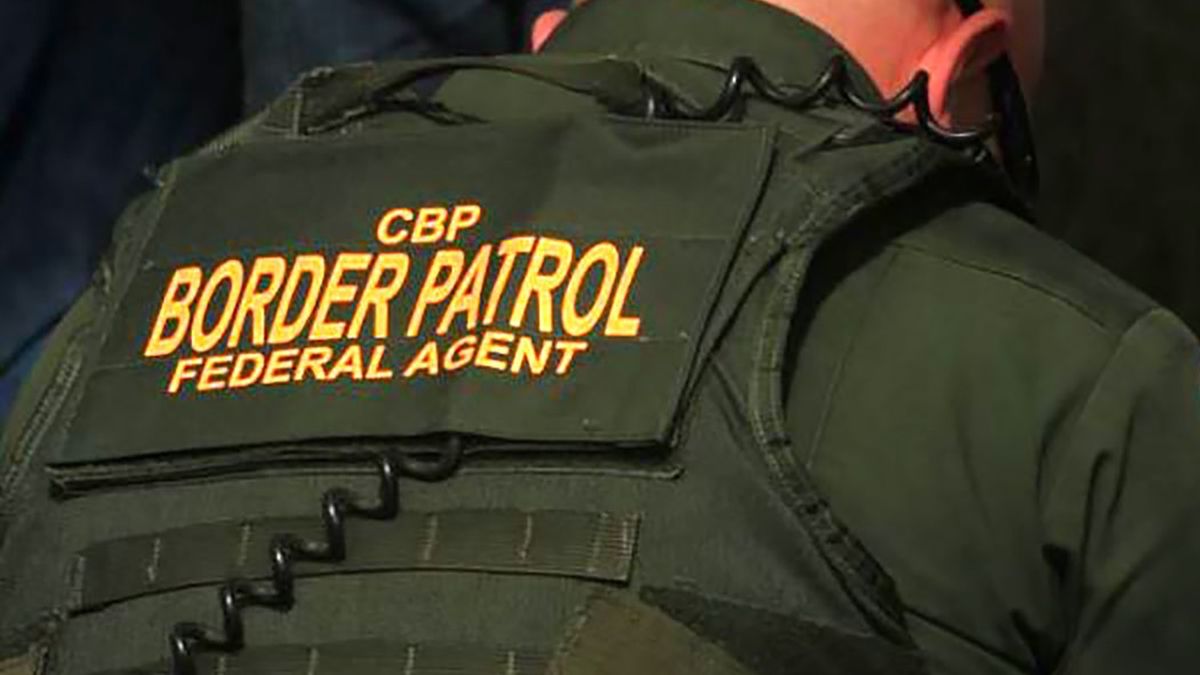 Amerykańscy celnicy znaleźli na granicy 5 małych dziewczynek