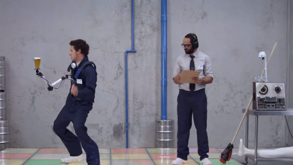 Żyroskop na imprezę i ekstremalnie schłodzone piwo. Czy gadżety zachęcą do picia? [wideo] 1