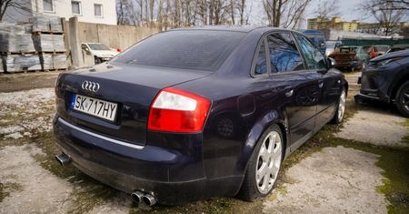 Miasto sprzedaje odholowane auta. Oto najciekawsze perełki