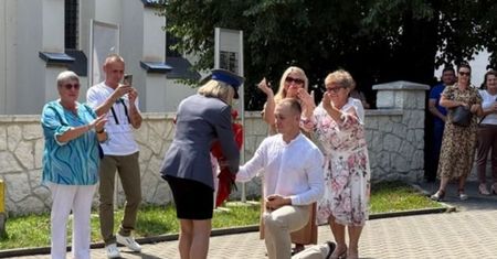 Sceny na Święcie Policji. Zdjęcia trafiły do sieci