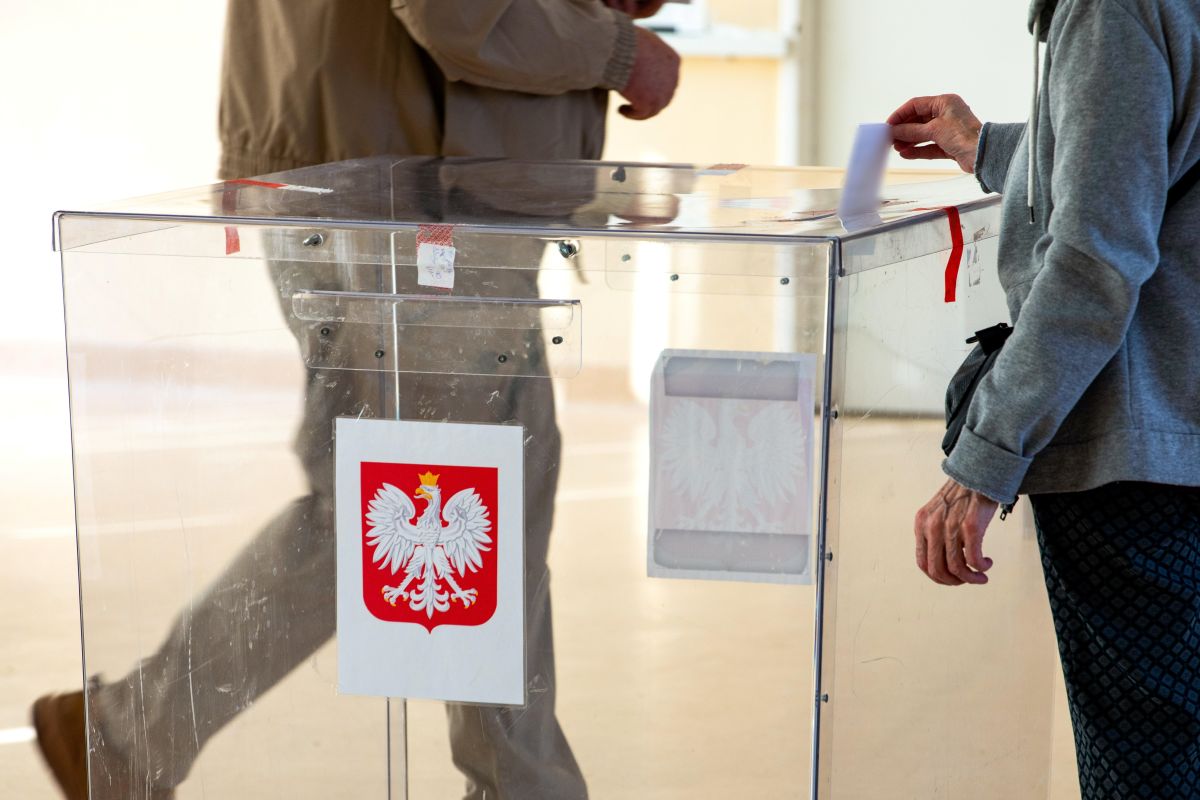 Do lokalu wyborczego w Białymstoku wezwano policję