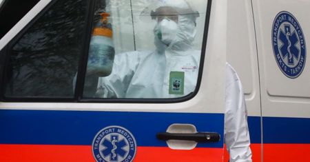 Koronawirus w Polsce. Nowe liczby niepokoją. Dużo zakażeń i zgonów