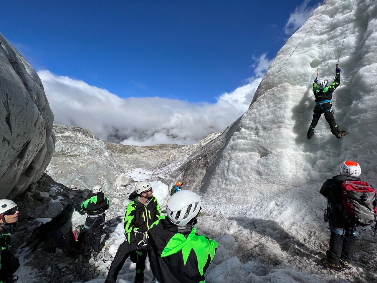 In the Andes, the body of a mountaineer who died 22 years ago was found. Illustrative photo.