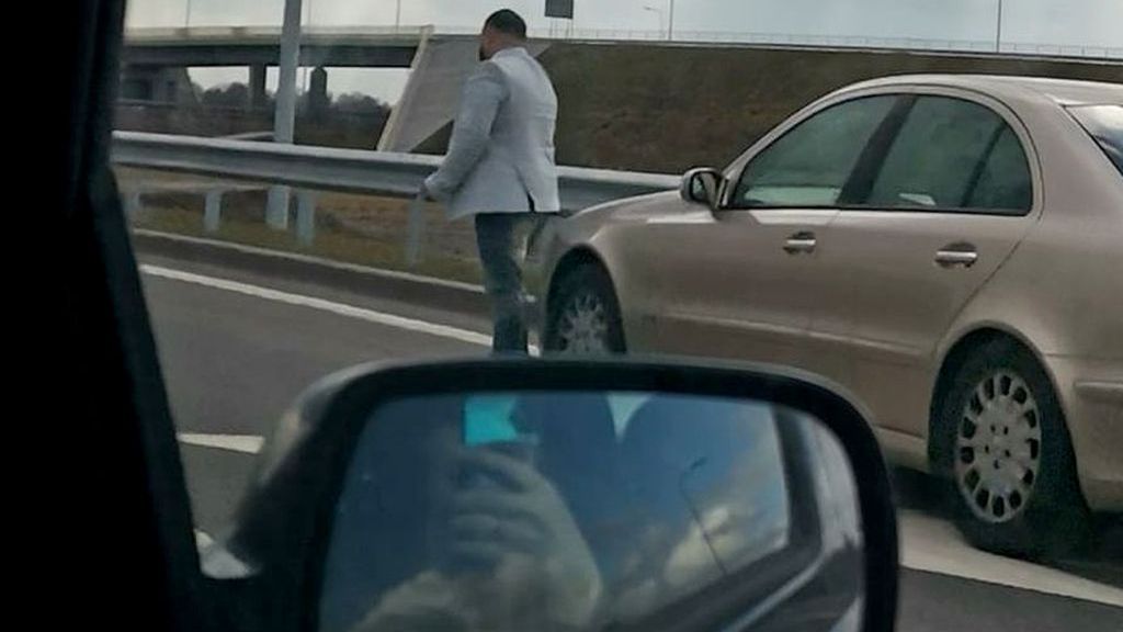 Naciągacz na drodze krajowej S8