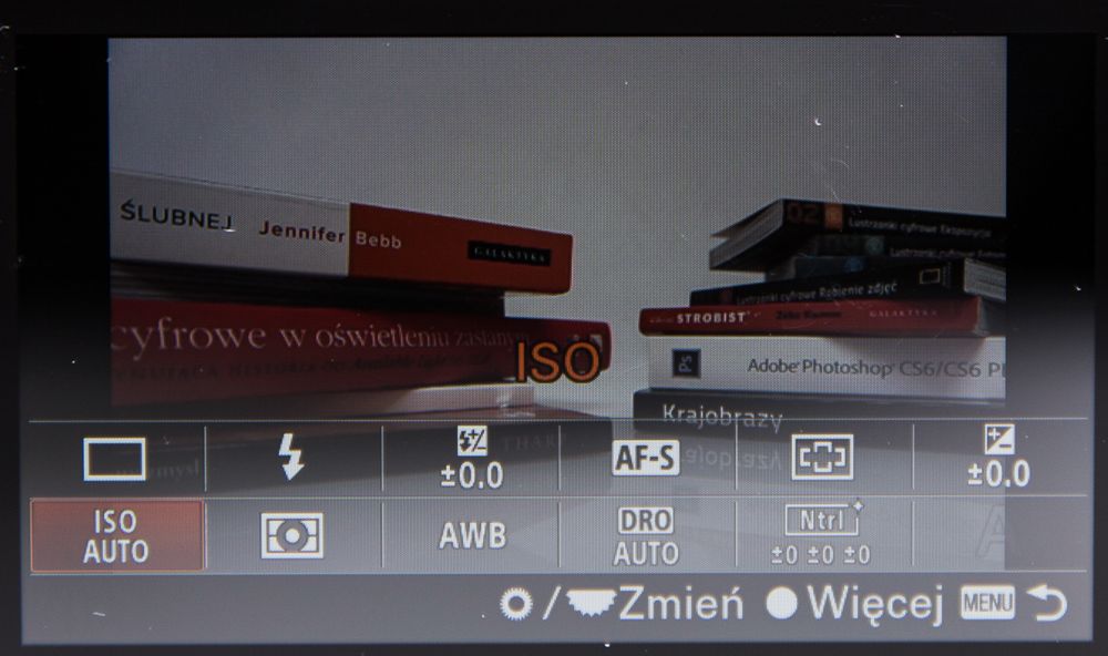 Sony A6000 - solidny bezlusterkowiec w rozsądnej cenie [test] 10