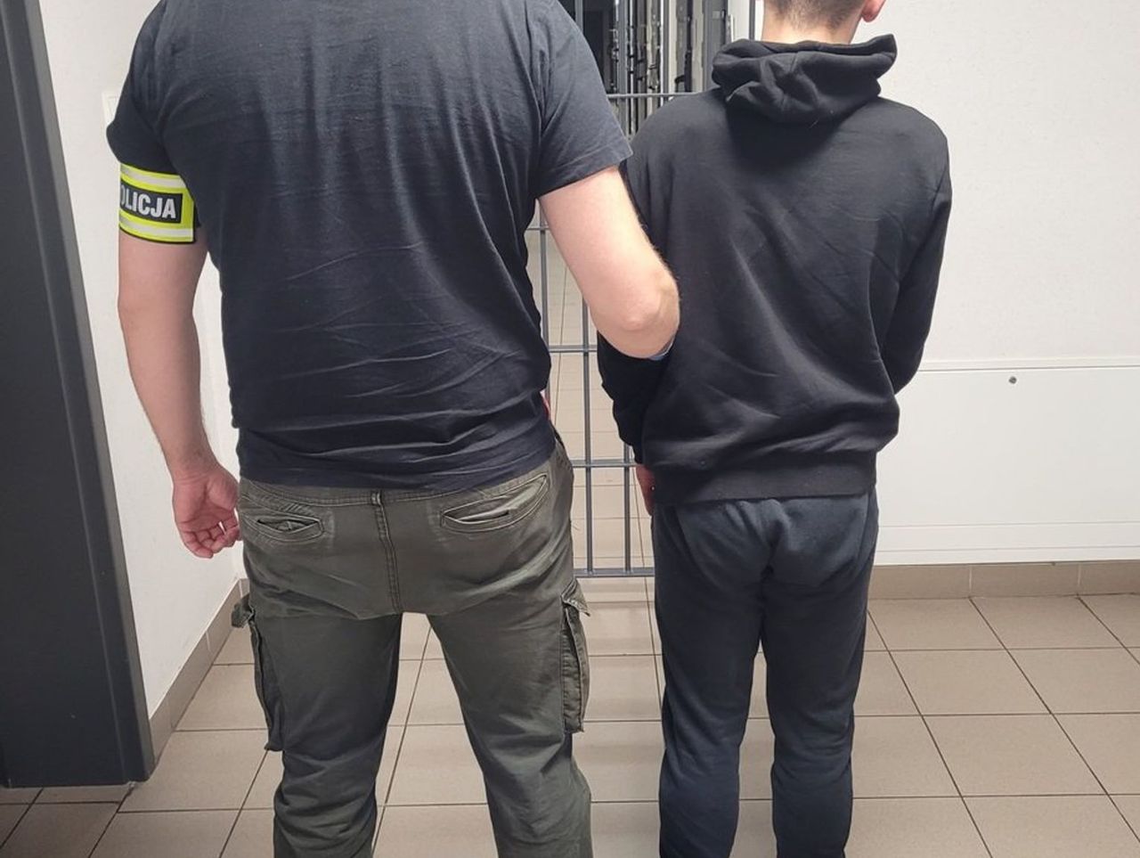 Pięć sądowych zakazów go nie powstrzymało. 20-latek zatrzymany