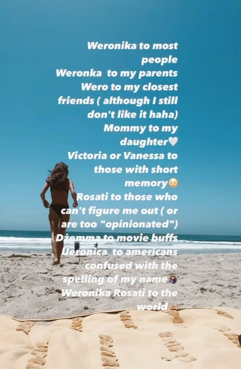 Weronika Rosati odsłania smukłą sylwetkę w bikini