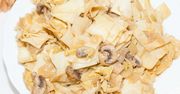 Łazanki z aromatycznymi pieczarkami i duszoną kapustą
