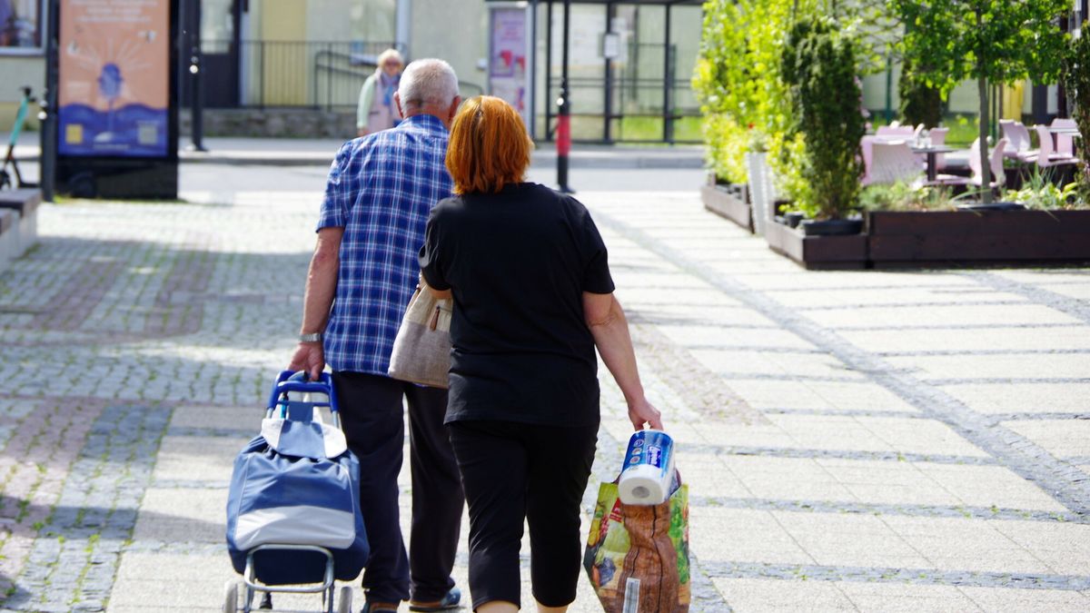 Waloryzacja emerytur w 2025 r. będzie zapewne jednocyfrowa