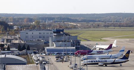 Śląskie. Wpierw koleją, potem samolotem. Zanim tak się stanie, konieczne będą modernizacje