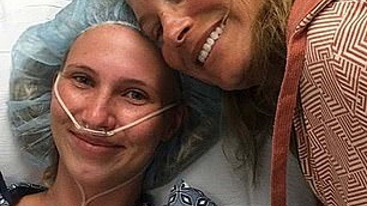 Zdecydowała się na amputację obu nóg