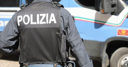 Senior umarł. Córka zajrzała na konto. Skandal z udziałem Polki