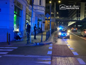 Dwie kobiety przewróciły się na elektrycznej hulajnodze na Tamce. Kierująca była pijana
