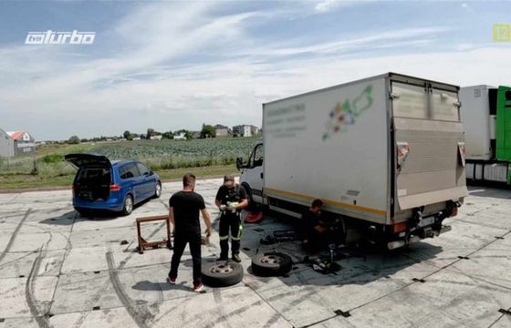 Większość kanałów TVN bez dopisku o emisji w HD